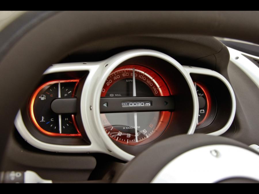  Kia Soul&rsquo;ster Concept 2009 года  (фото 12 из 18)